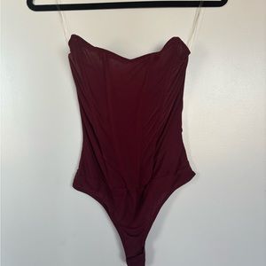Strapless body suit